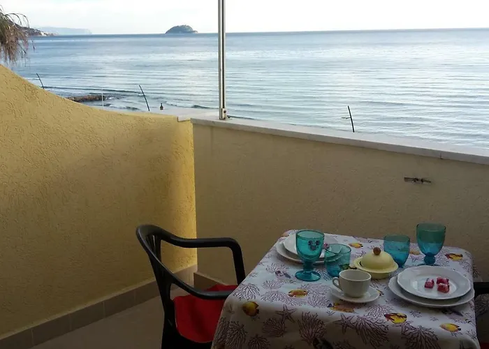Alba Daire Laigueglia